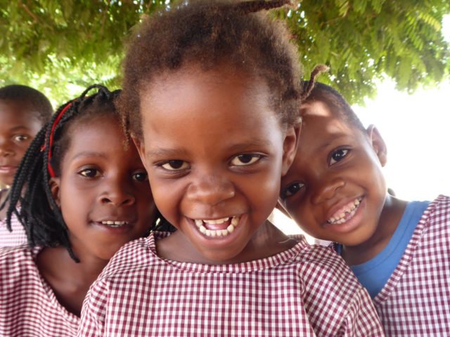 Kinder der Escolina in Metarica, Mosambik